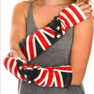 NWOT Tripp nyc Union Jack flag arm warmers